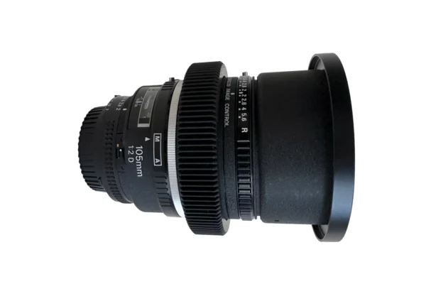 Nikon F 105mm D 2.0 DC